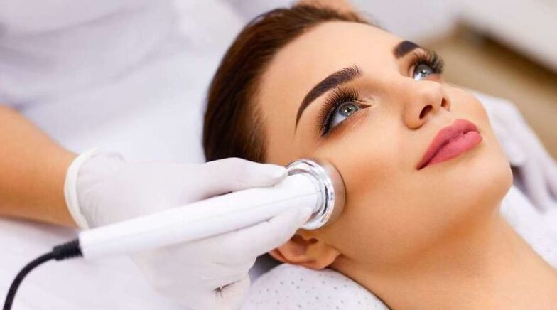 Holding the skin rejuvenation procedure